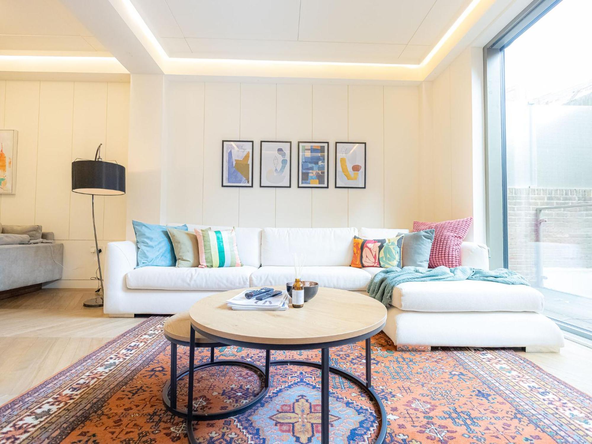 Modern Deluxe Five Bedroom House Near Chalk Farm Station By Belvilla Londra Dış mekan fotoğraf