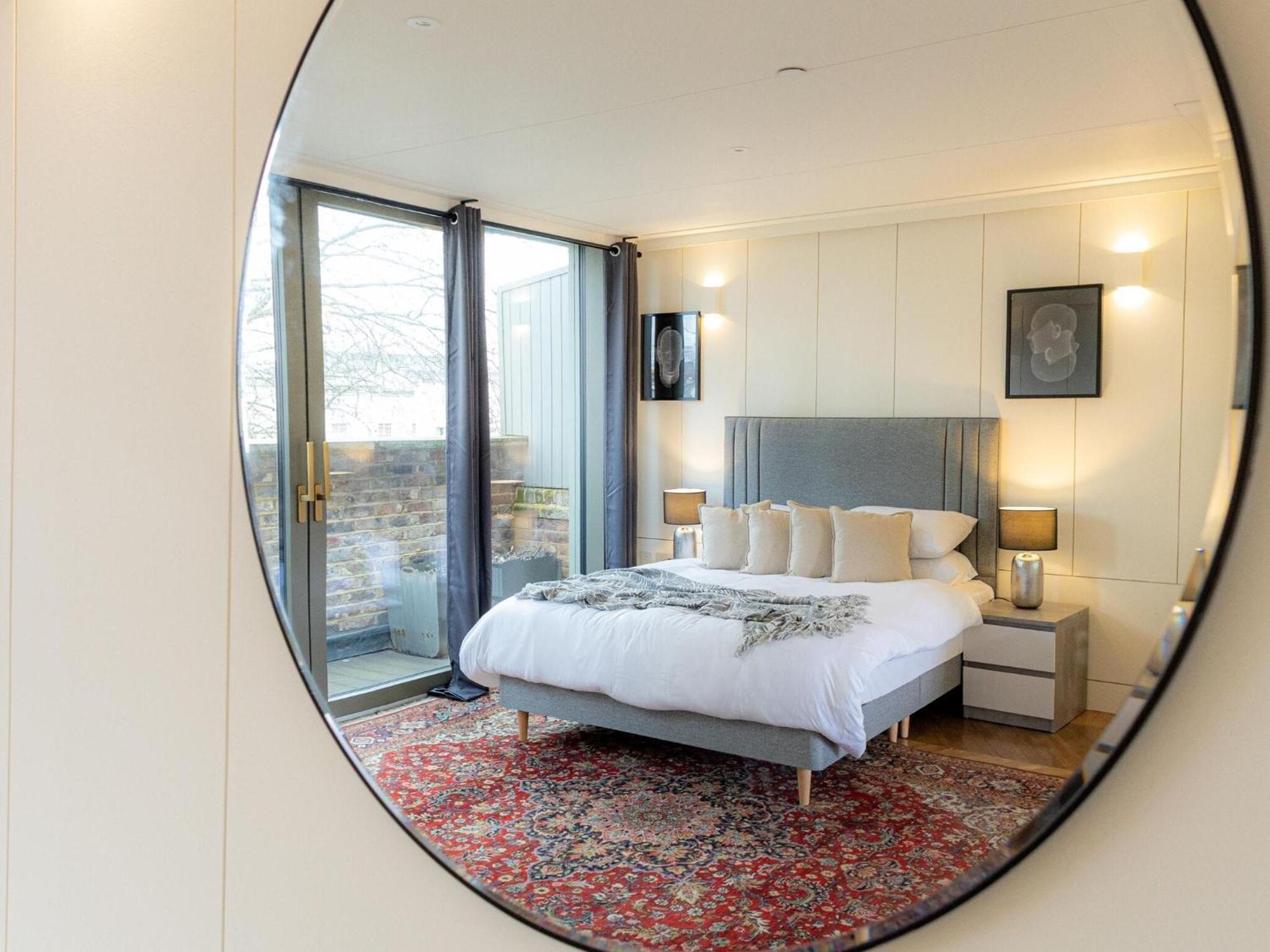 Modern Deluxe Five Bedroom House Near Chalk Farm Station By Belvilla Londra Dış mekan fotoğraf
