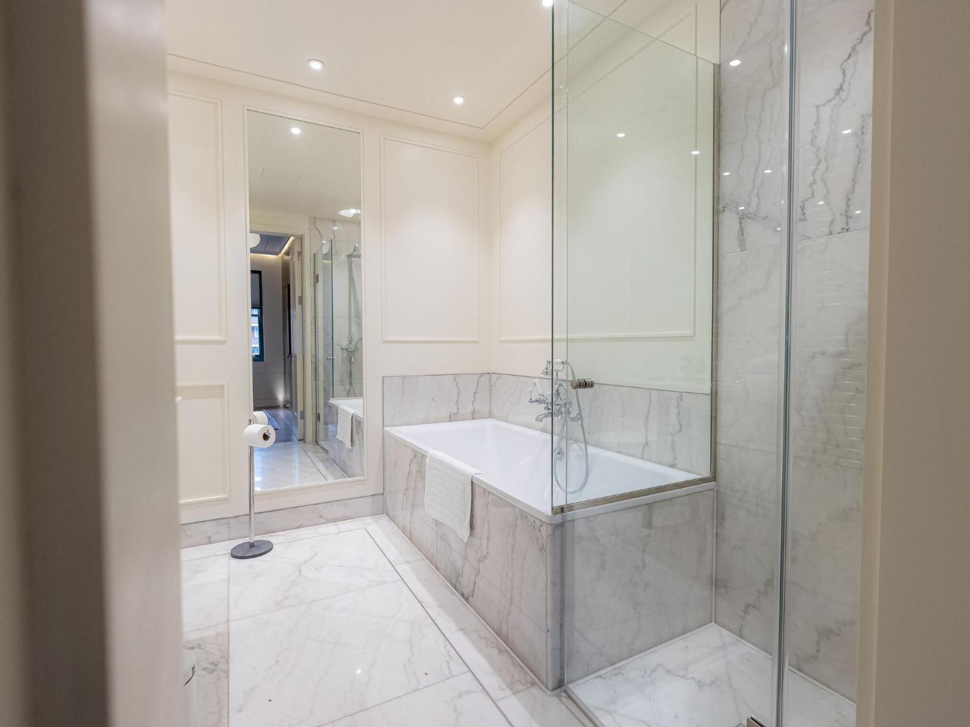 Modern Deluxe Five Bedroom House Near Chalk Farm Station By Belvilla Londra Dış mekan fotoğraf
